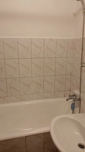 Inchiriez Garsoniera - Proprietar - langa metrou 1 Decembrie - imagine 4