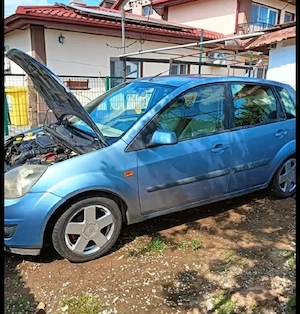 Ford Fiesta - imagine 3