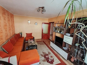 Apartament 4 camere decomandat   Inel 1, etaj 1, vedere bilaterală