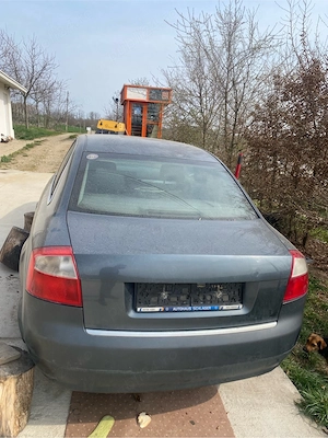 dezmembrez audi a4 - imagine 3