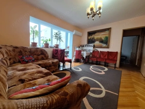 Confort si locatie excelenta -3 camere-etaj 2-zona Lipovei-gata de mutat - imagine 2