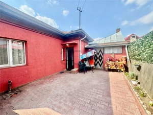 Casa individuala - singur curte