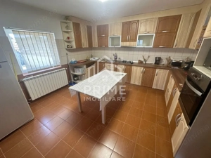 Casa individuala 6 camere, 200 mp, zona Petresti  - imagine 5