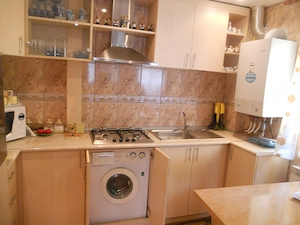 Maratei-aproape de Spitalul Judetean - imagine 16