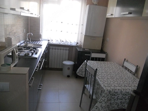 Precista-etajul 3-mobilat si utilat