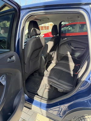 Vand Ford Kuga 1.5 benzina 4X4 an 2019 - imagine 5