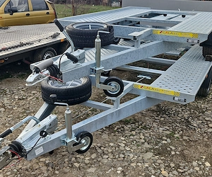 Vand trailer platforma 4m si 4,5m Gala Taurus Noi 