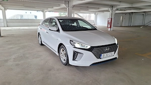 Hyundai ioniq hybrid 2017