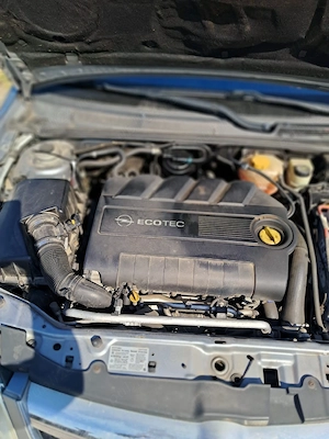 Opel Vectra Vagon - imagine 2