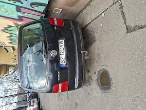  Vand Vw touran - imagine 4