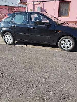 Vând Ford focus 2004 1,6 benzina - imagine 2