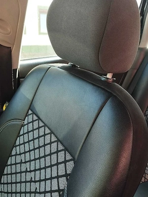 Vând Ford focus 2004 1,6 benzina - imagine 4