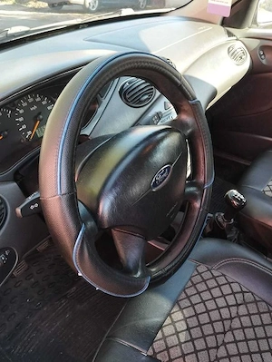 Vând Ford focus 2004 1,6 benzina