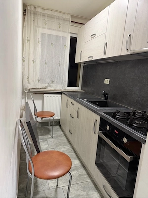 Apartament 2 camere de vânzare, zona Craiovei, Pitești - imagine 4