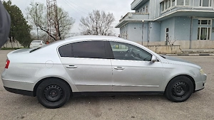 Vw Passat B6 1.6 TDI - imagine 3