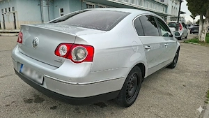 Vw Passat B6 1.6 TDI - imagine 8