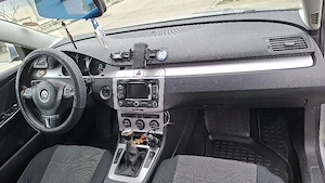 Vw Passat B6 1.6 TDI - imagine 5