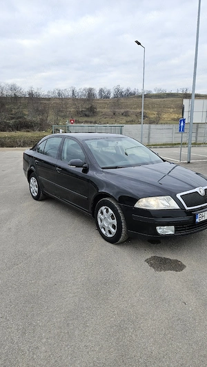 Skoda Octavia  - imagine 3