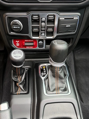 De vânzare Jeep Gladiator  - imagine 5