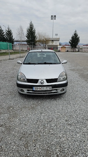 Renault Simbol  - imagine 4