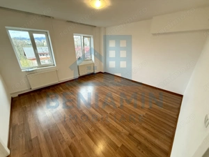 2 camere - 55mp - etaj 3 - centrala proprie - parcare - Central