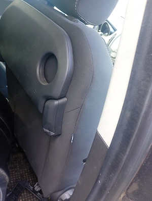 6 Fotografii. Set scaune/ banchetă interior Ford Tourneo Courier 2018.  - imagine 5