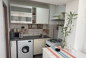 piata sudului etaj 8 decomandat - imagine 3