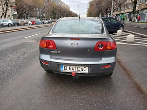 Mazda 3  benzina 1.6 itp și asigurare valabila  - imagine 6