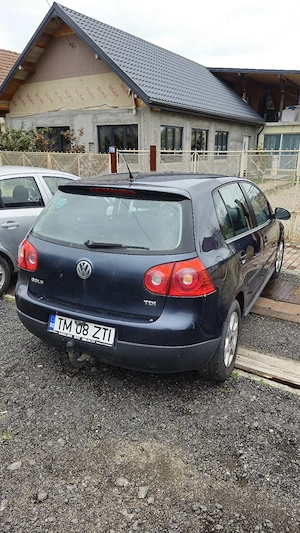 Vând Volkswagen Golf 5 1.9TDI - imagine 6