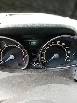 Motor Ford Tourneo Courier 2018 / Fiesta / B max/ 113523 km. 3500 Lei - imagine 4