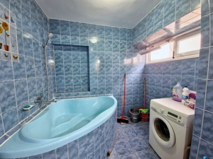 De inchiriat - 3 camere, central, bloc cu lift - imagine 11