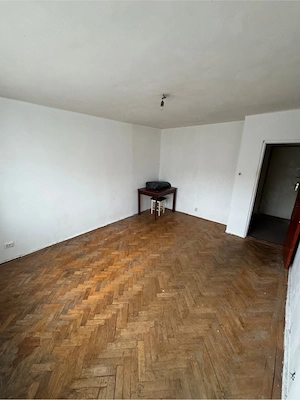 Garsoniera de vanzare Brad Hunedoara  - imagine 3