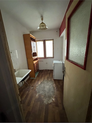 Garsoniera de vanzare Brad Hunedoara  - imagine 4