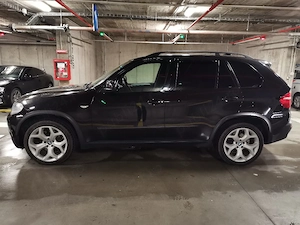 BMW X5 panoramic mare,plafon negru  - imagine 3