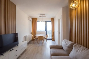 garsoniera HILS PALLADY-centrala proprie-metrou 2 minute-parcare proprie