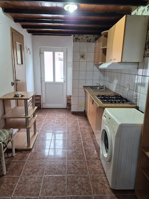 inchiriez garsoniera - imagine 2