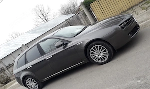 Vând Alfa Romeo 159  - imagine 2