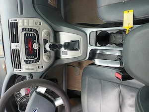 Ford kuga cutie automată  - imagine 3