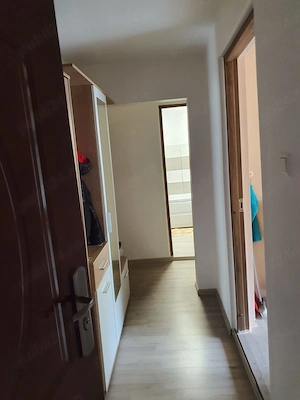 Vând apartament in localitatea Nădrag  - imagine 2