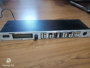 Procesor Tascam TA 1vp