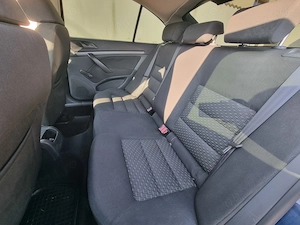 Skoda Octavia -2011 - imagine 6