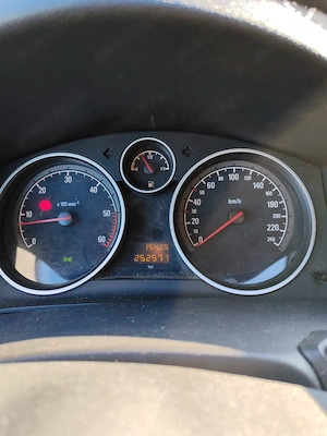 Vand autoturism Opel Astra H break 2010 diesel Constanta - imagine 5