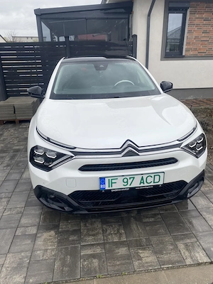 Citroen eC4X electric, baterie 50KW, autonomie 357KM