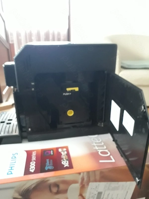 Expresor de cafea automat  - imagine 3