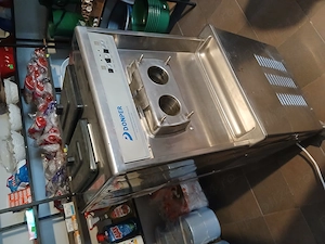 Mașină de înghețată profesionala stradala Donper