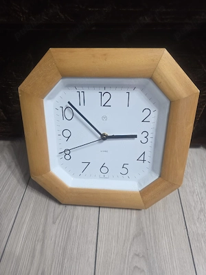 Ceas de perete quart 