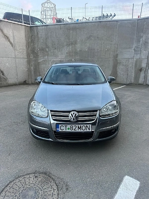 Vand Volkswagen jetta 1.6 mpi an fab 2008 km 195.000 reali - imagine 2