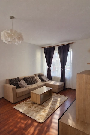 P.F. închiriez apartament 2 camere, etaj 1din4, parcare inclusă   Florești, str. Florilor - imagine 2