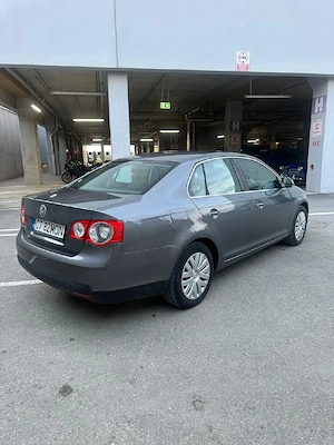 Vand Volkswagen jetta 1.6 mpi an fab 2008 km 195.000 reali - imagine 6