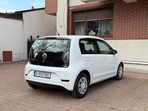 Volkswagen UP! 2020 08 cu doar 129.000KM! Primul Proprietar de nouă. Istoric in reprezentanță - imagine 3